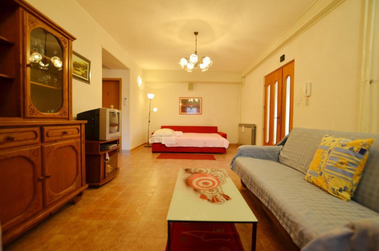 Miro Apartments Kanfanar Ngoại thất bức ảnh