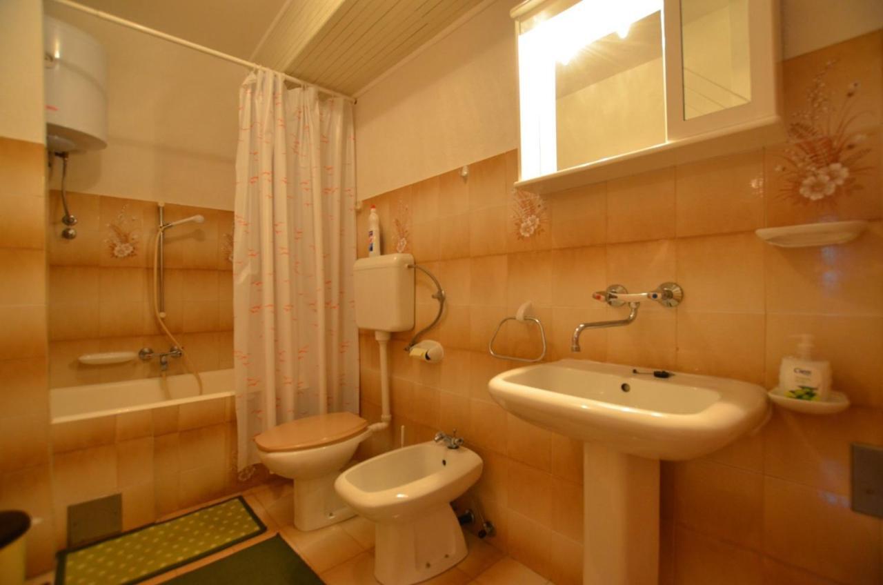 Miro Apartments Kanfanar Ngoại thất bức ảnh